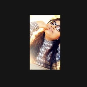 Meet your Posher, Daniela